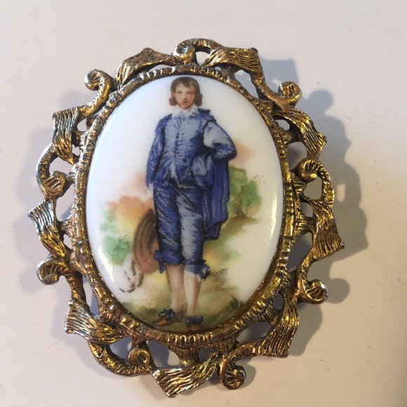 Vintage Blue Boy cameo brooch/pendant - Picture 1 of 6